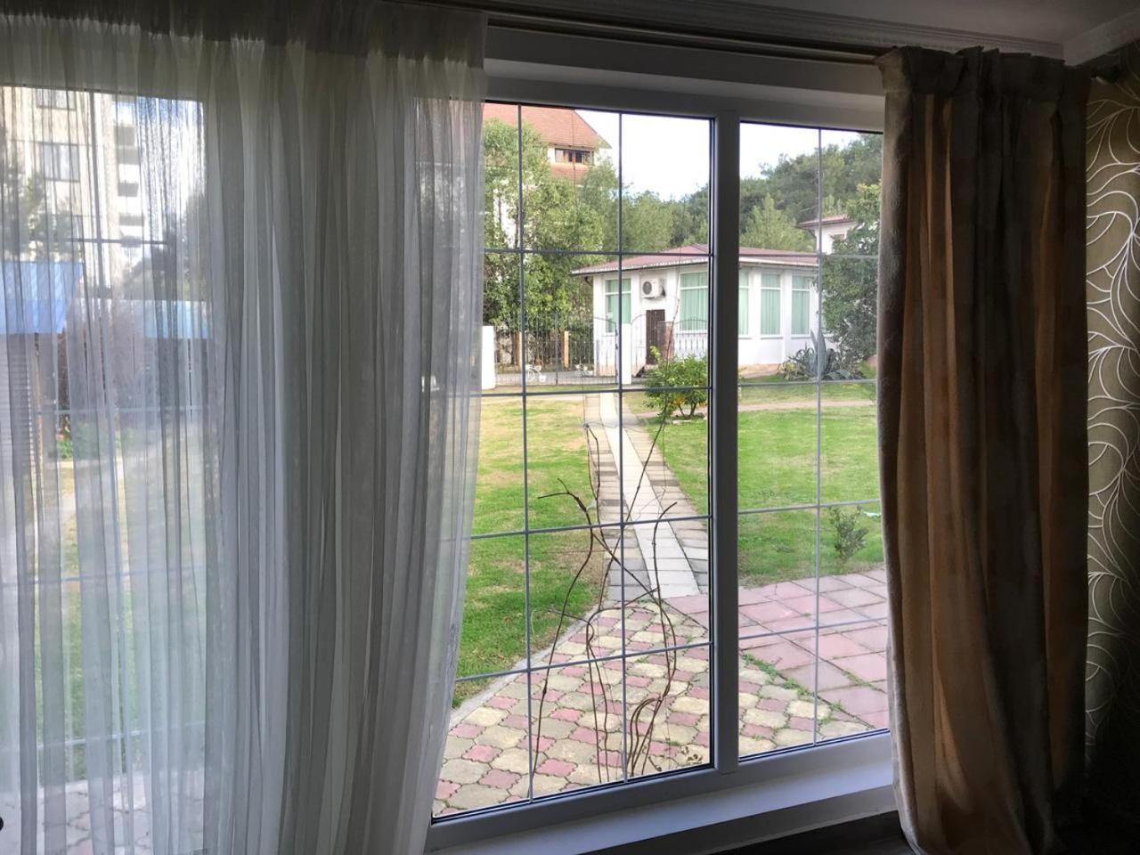 Hotel Pshada Pitsunda Eksteriør billede